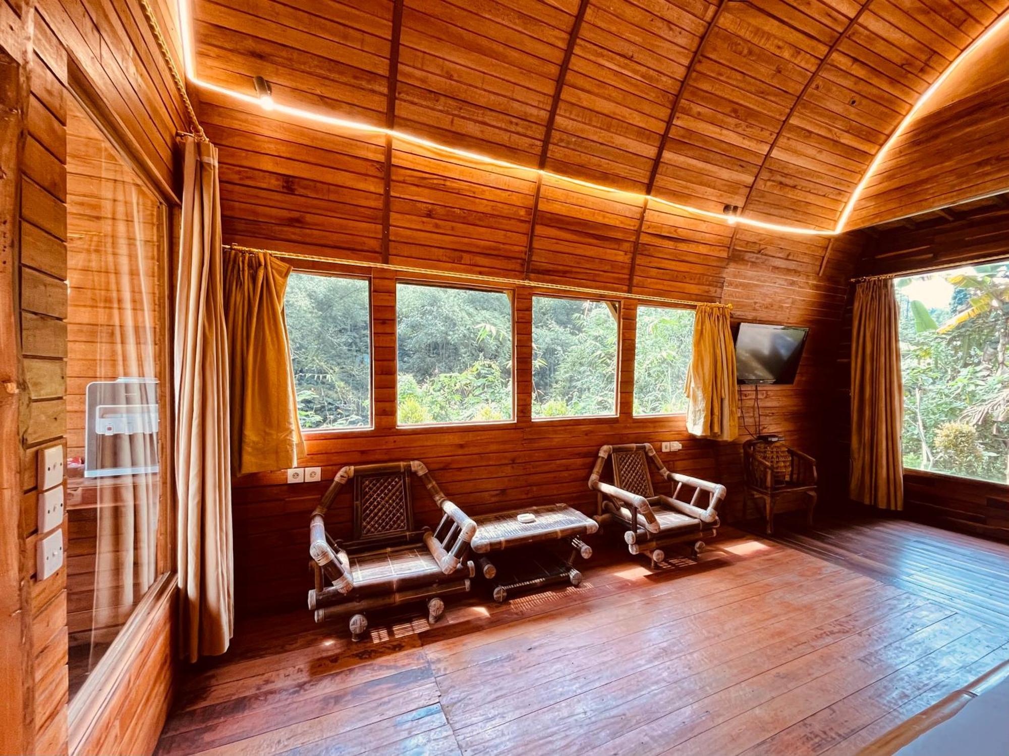 Villa Gajah Mas Baturiti ภายนอก รูปภาพ